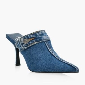 B2 Beverly Jean Heel 8 💋❤️